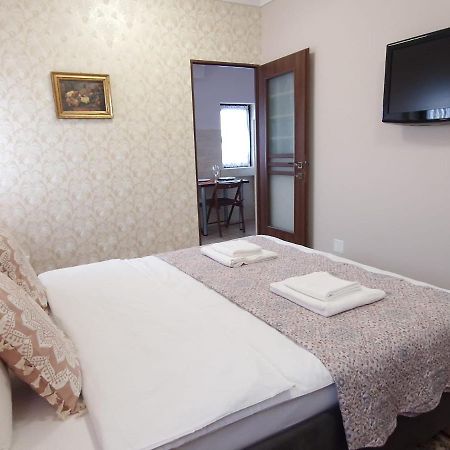בוקרשט Laroka House Arty And Cosy Studio Universitate Center מראה חיצוני תמונה